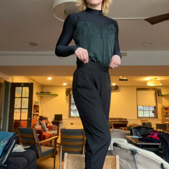 Everlane Women’s Size 4 Black Wool Pull On Tapered Leg Dress Pants - Picture 5 of 5